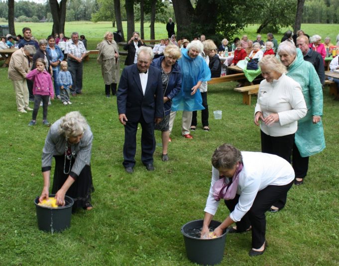 Rokiškio rajono neįgalieji sąskrydyje. 