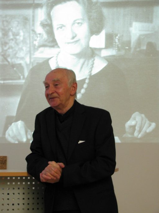 Prisiminimais apie kraštietę Alę Rūtą, minint jos 100-ąsias gimimo metines, dalijasi aktorius, teatro režisierius Ferdinandas Jakšys. 2015 m. spalio 21 d. Jolantos Augulienės nuotr.