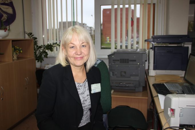 Vida Gindvilienė: "Komisijos narių sumažėjo,, rinkėjams gali ir eilėje pastovėti"