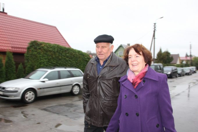 "Noriu, kad viskas būtų ku geriau", - sakė balsuoti ėjusi buvusi ilgametė rajono prokuratūros vadovė lrena Mikulienė.