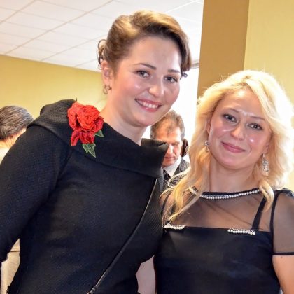 Šventės „stiliukas“. Kristina Petkevičienė (kairėje) ir Jelena Jarušauskienė.