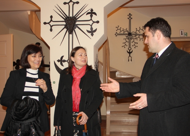 Svečiai iš Rumunijos lankėsi Krašto muziejuje. D.Zibolienės nuotr.