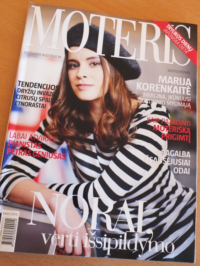 Marija Korenkaitė papuošė žurnalo „Moteris“ viršelį.
